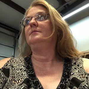 Meet your Posher, Tonya